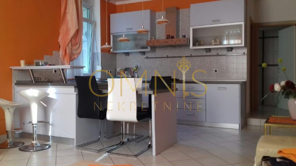 Rijeka ,Turnić 2S+DB prodaje se uređen stan 80m2